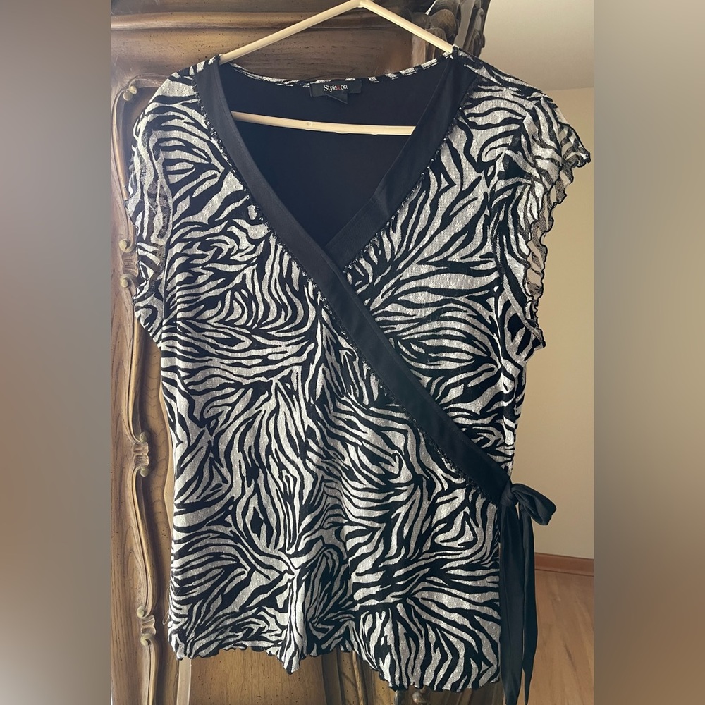 Zebra blouse